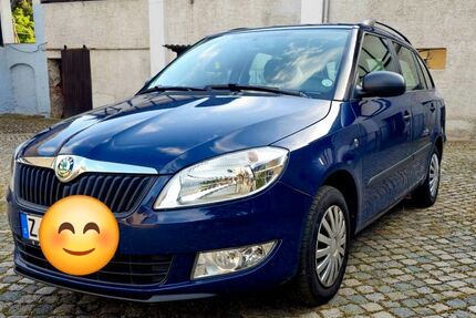 Skoda Fabia 71.700 km 5.999 &euro; Fraureuth 08427