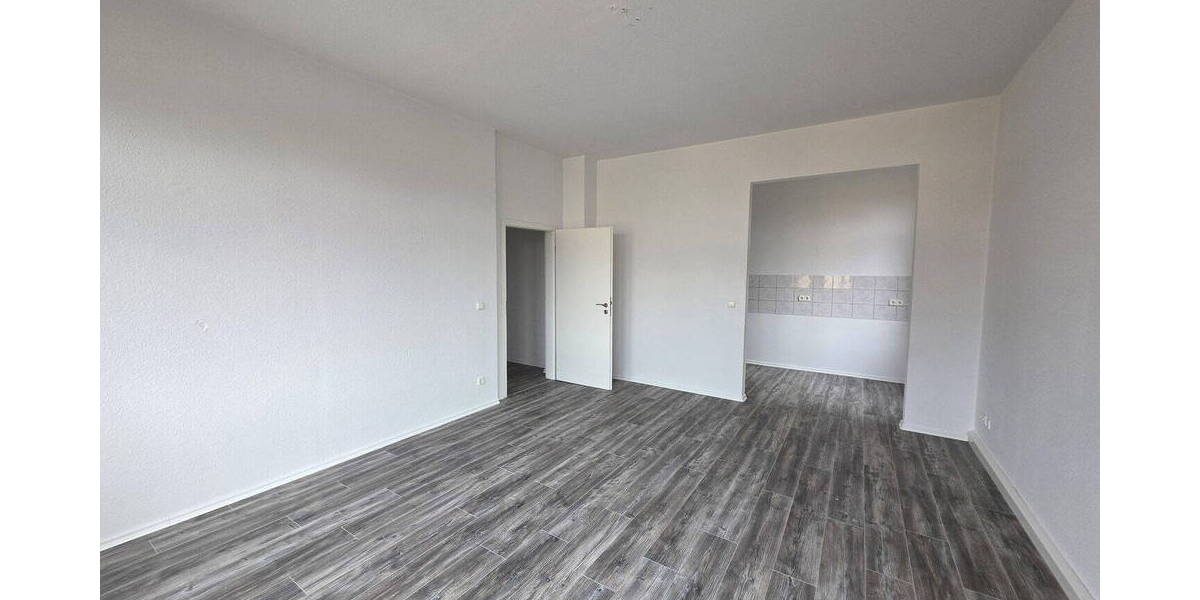 Etagenwohnung CRIMMITSCHAU Crimmitschau - 2 Zimmer, 56 m&sup2;, 392&euro; | Angebot:26236525