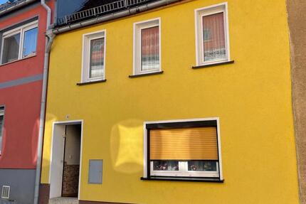 Haus Osterfeld - 6 Zimmer, 123 m&sup2;, 45.000&euro; | Angebot:17980768