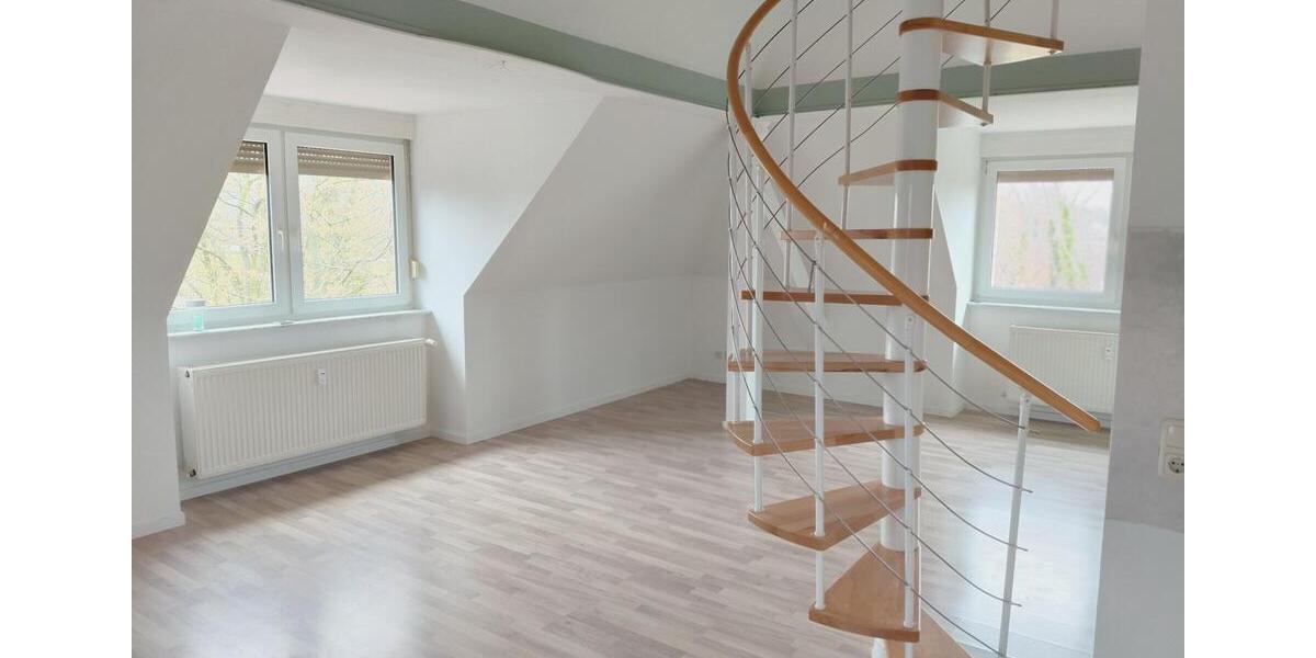 Dachgeschoßwohnung Elsteraue - 3.5 Zimmer, 85 m&sup2;, 470&euro; | Angebot:26233704