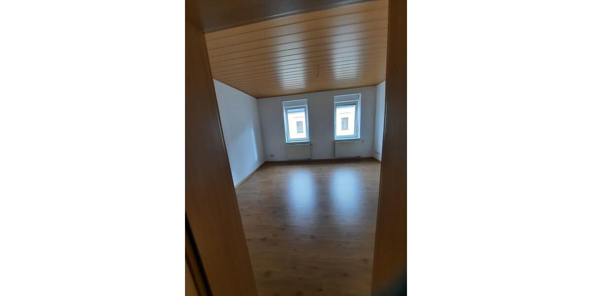 Etagenwohnung Zeulenroda-Triebes Triebes - 3 Zimmer, 73 m&sup2;, 720&euro; | Angebot:24715817