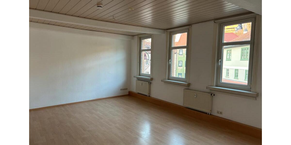 Etagenwohnung Stadtroda - 5 Zimmer, 130 m&sup2;, 1.056&euro; | Angebot:24849053