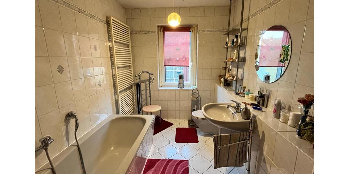 Einfamilienhaus Elsteraue - 12 Zimmer, 170 m&sup2;, 125.000&euro; | Angebot:25205177