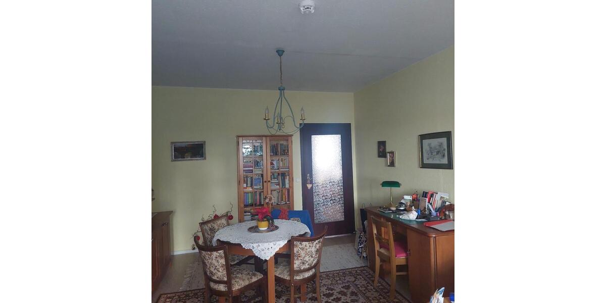 Werthaltiges Wohnen: Helle 2-Zimmer-Wohnung mit Balkon & Wo 2 zimmer