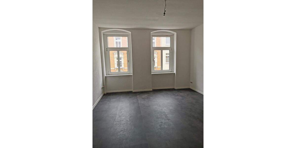 Etagenwohnung Gera Debschwitz - 3 Zimmer, 92 m&sup2;, 590&euro; | Angebot:25274381