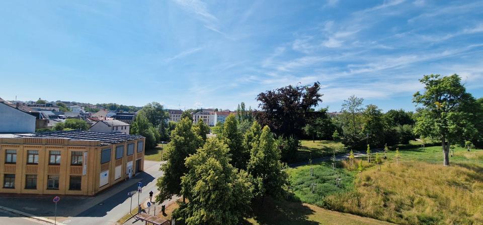 Dachgeschoßwohnung Meerane - 1 Zimmer, 37 m&sup2;, 250&euro; | Angebot:26317123