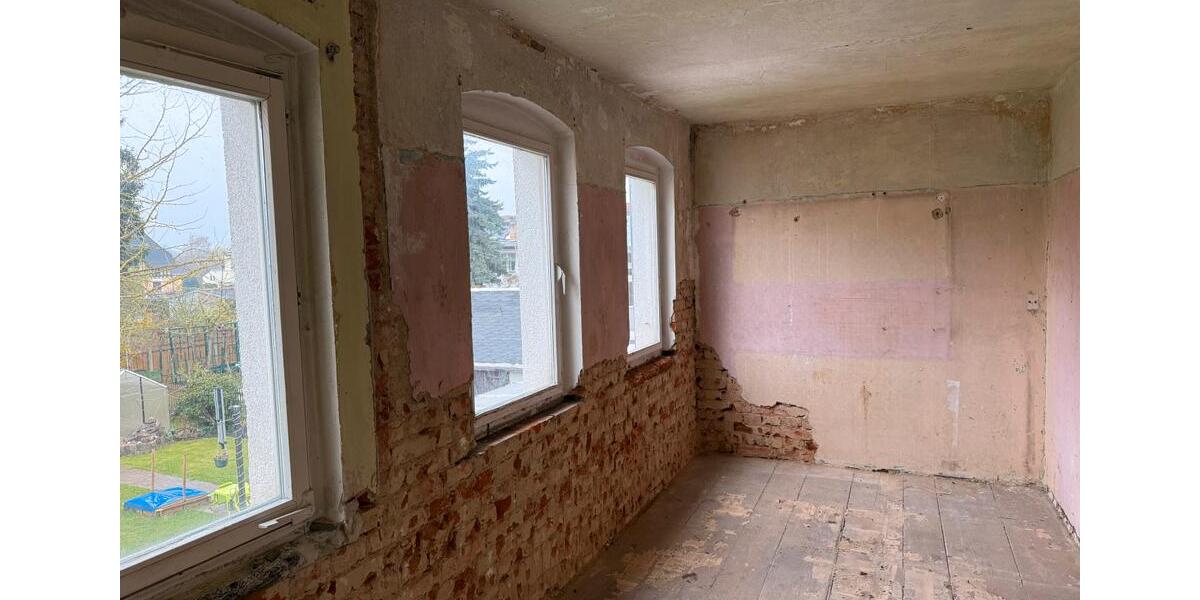 Reihenhaus Schmölln - 5 Zimmer, 160 m&sup2;, 99.000&euro; | Angebot:26798009