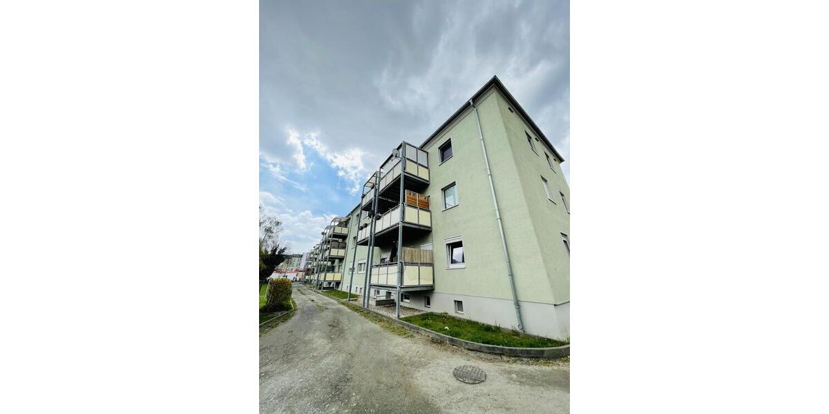 3 Raum Wohnung mit Ausblick & Balkon & Mietergarten in Gera-Untermhaus! - Etagenwohnung Gera Untermhaus | Angebot:26488806