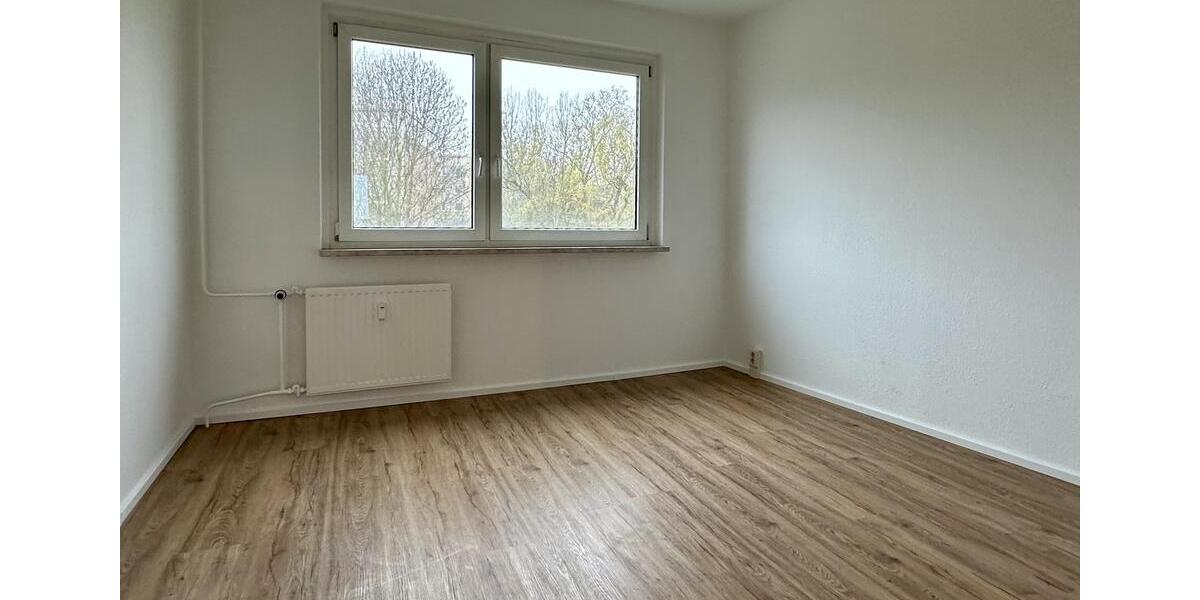 Etagenwohnung Gera Lusan - 3 Zimmer, 66 m&sup2;, 396&euro; | Angebot:26461091