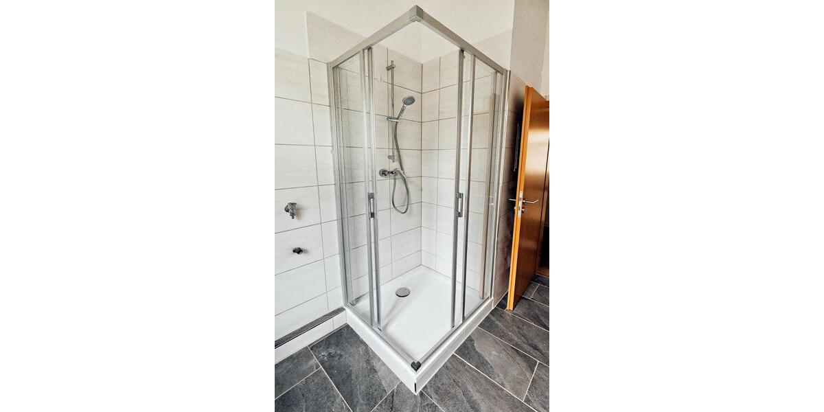 Etagenwohnung Zeitz - 4 Zimmer, 91 m&sup2;, 452&euro; | Angebot:26619863