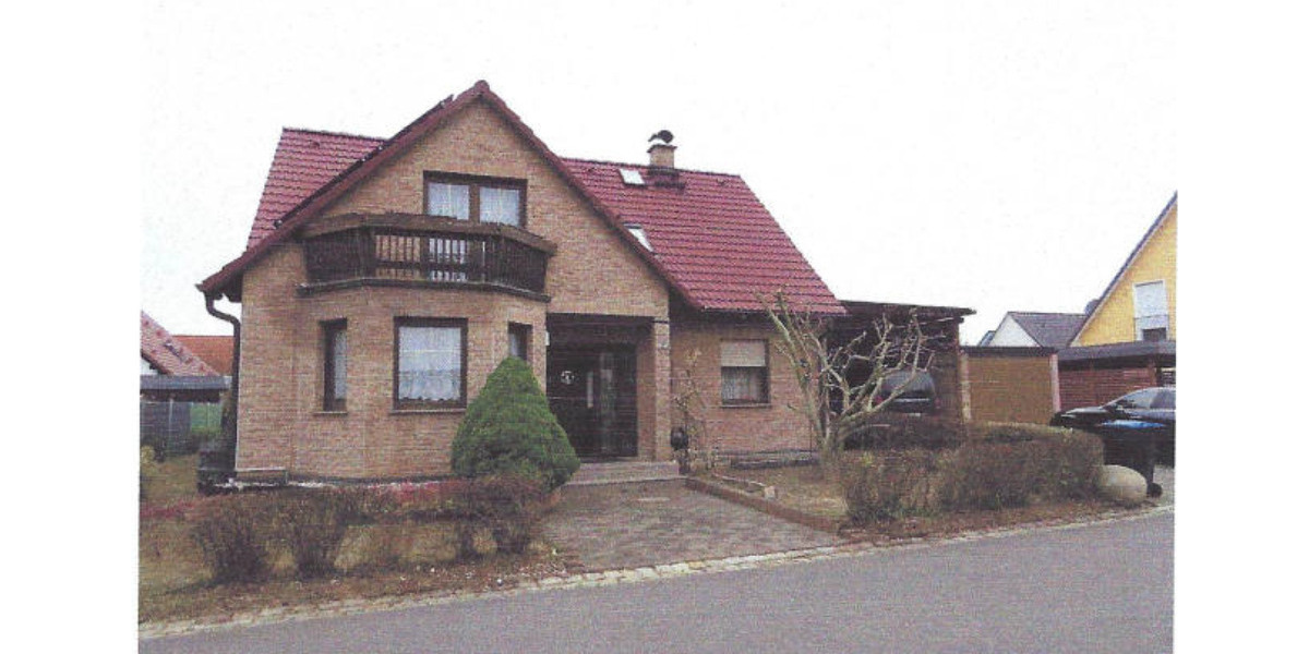 Einfamilienhaus Meuselwitz - 4 Zimmer, 240 m&sup2;, 260.000&euro; | Angebot:24681438