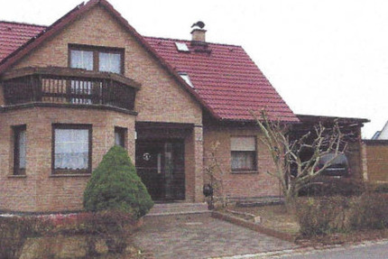 Haus Meuselwitz - 4 Zimmer, 240 m&sup2;, 260.000&euro; | Angebot:24681438