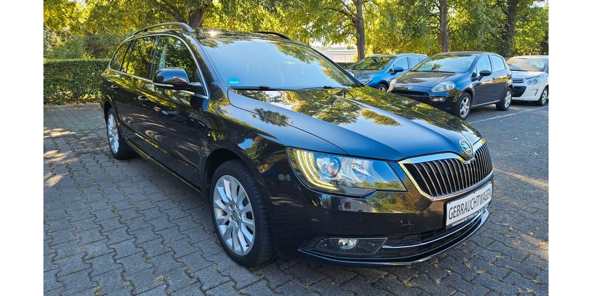 Skoda Superb 136.005 km 11.990 &euro; Gera 07552