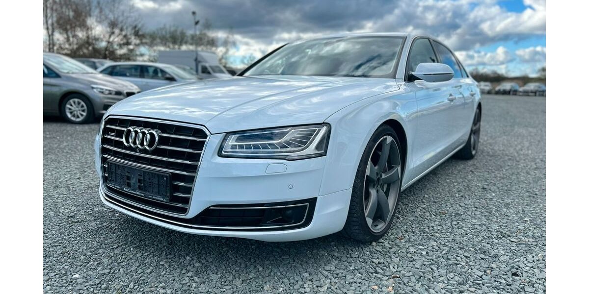Audi A8 136.800 km 28.290 € Hermsdorf/Schleifreisen 07629