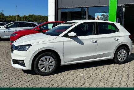 Skoda Fabia 6.500 km 17.980 € Werdau 08412