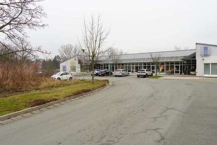 Einzelhandel in Neumark 880.000 € 1762 m²