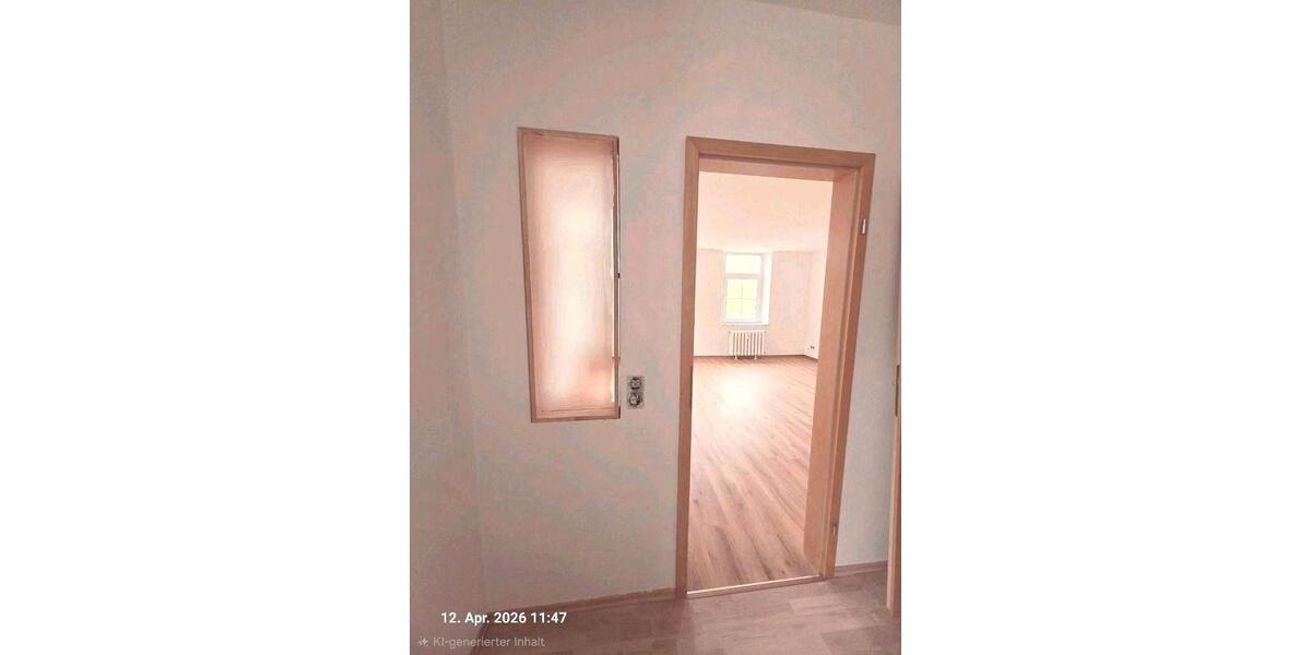 Etagenwohnung Greiz - 3 Zimmer, 59 m&sup2;, 355&euro; | Angebot:26262177