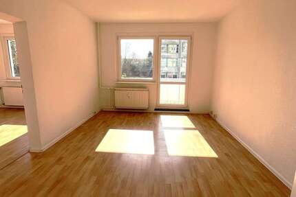 Wohnung Altenburg - 2 Zimmer, 49 m&sup2;, 247&euro; | Angebot:26318932