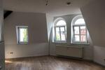 Dachgeschoßwohnung Gera - 1.5 Zimmer, 30 m&sup2;, 270&euro; | Angebot:26634660
