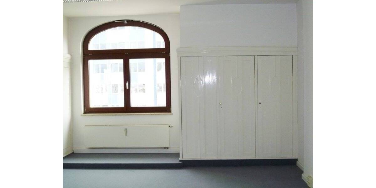 Gewerbeobjekt Gera Innenstadt - 5 Zimmer, 1.112&euro; | Angebot:25749197