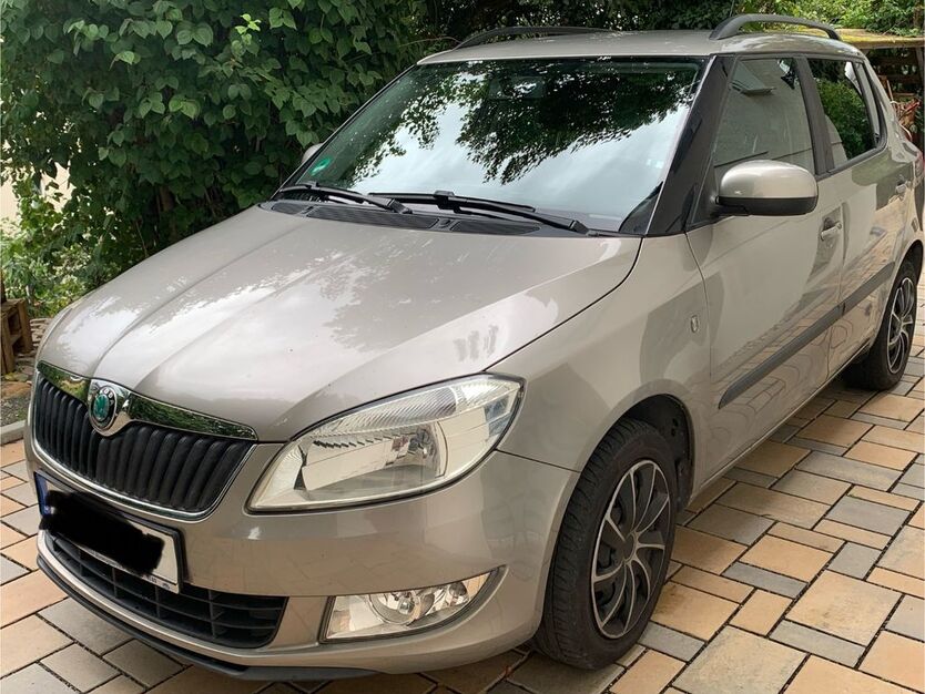 Skoda Fabia 100.002 km 5.200 € Gera 07546