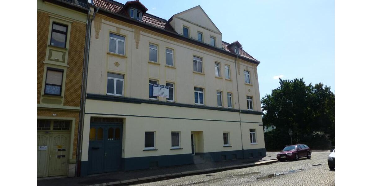 Erdgeschoßwohnung Gera Alt-Taubenpreskeln - 4 Zimmer, 105 m&sup2;, 600&euro; | Angebot:25959372