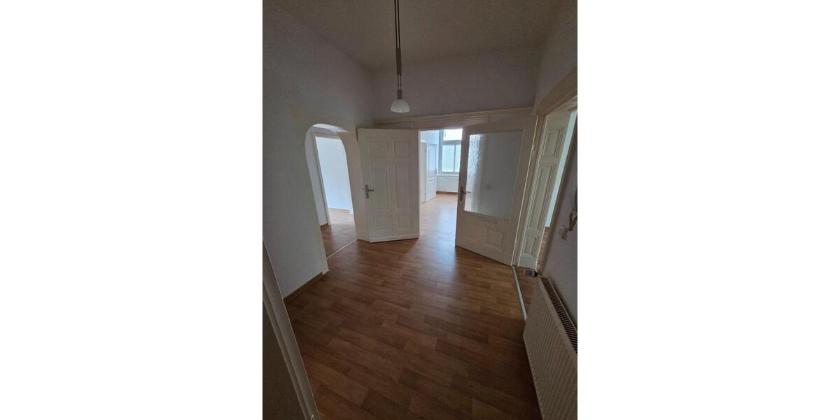 Erdgeschoßwohnung Zeitz - 4 Zimmer, 112 m&sup2;, 672&euro; | Angebot:26560362