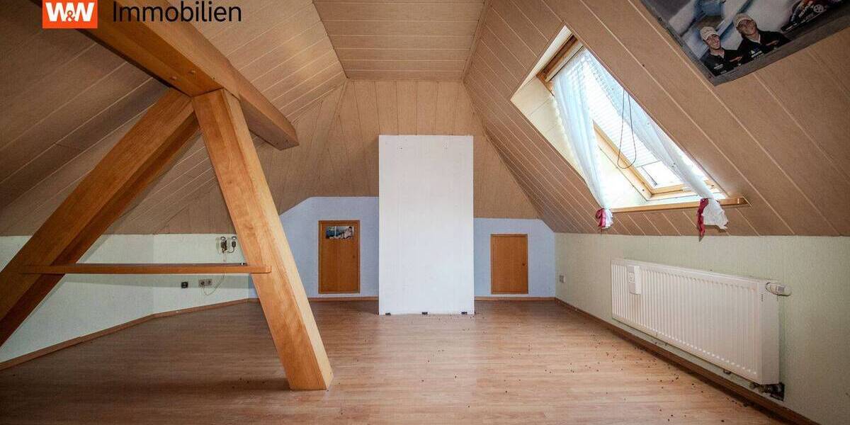 Einfamilienhaus Meuselwitz - 8 Zimmer, 174 m&sup2;, 119.000&euro; | Angebot:26065307