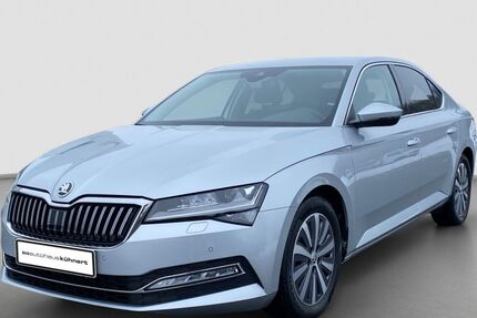 Skoda Superb 43.646 km 26.885 &euro; Langenwetzendorf 07957
