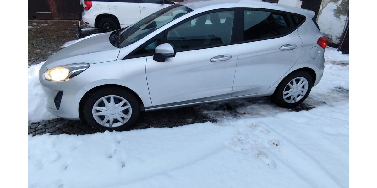 Ford Fiesta 18.460 km 13.000 &euro; Crimmitschau 08451