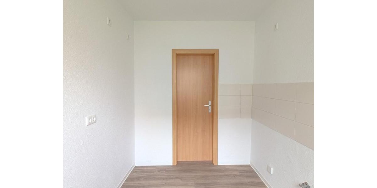 Etagenwohnung Gera Alt-Bieblach - 3 Zimmer, 63 m&sup2;, 389&euro; | Angebot:26181165
