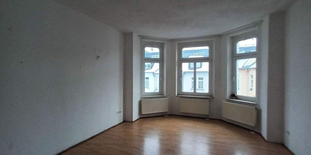 Etagenwohnung Gera Innenstadt - 3 Zimmer, 95.000&euro; | Angebot:25798152
