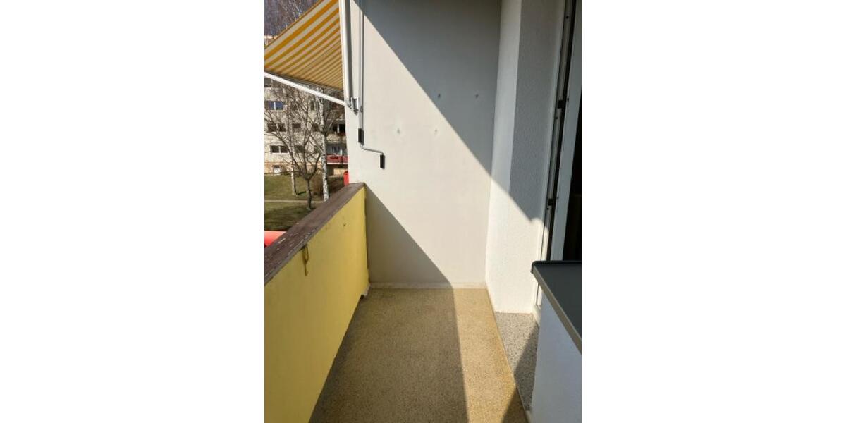 Etagenwohnung Gera Lusan - 2 Zimmer, 55 m&sup2;, 310&euro; | Angebot:25349927