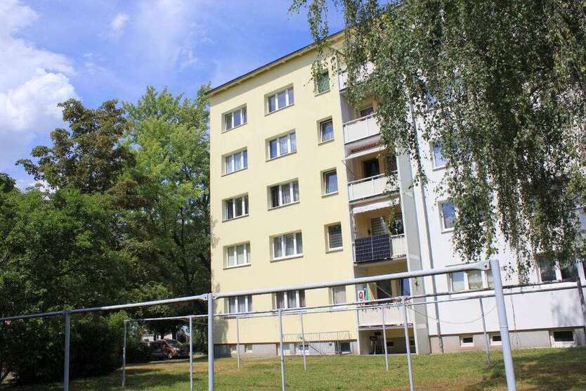 Wohnung zum Kaufen in Altenburg 35.000 € 59.3 m²
