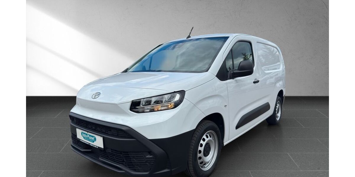 Toyota Proace City 16.721 km 22.490 &euro; Gera 07554