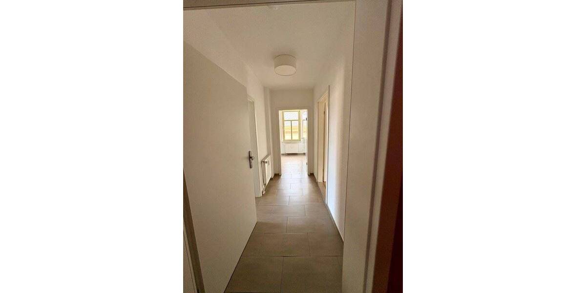 Etagenwohnung Altenburg Altenburg - 3 Zimmer, 65 m&sup2;, 485&euro; | Angebot:26289681