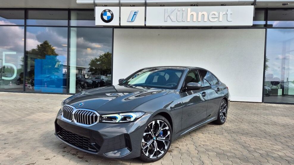 BMW 330 4.650 km 59.455 € Gera 07552