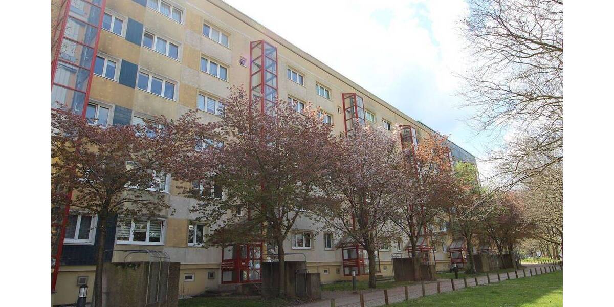 Etagenwohnung Gera Lusan - 3 Zimmer, 57 m&sup2;, 330&euro; | Angebot:26542766