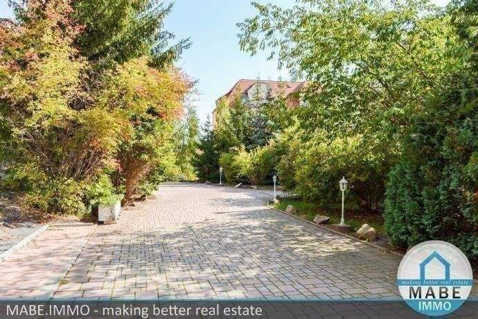 Einziehen und wohlfühlen - 2-Raum-Wohnung mit Balkon und Tiefgaragenstellplatz!